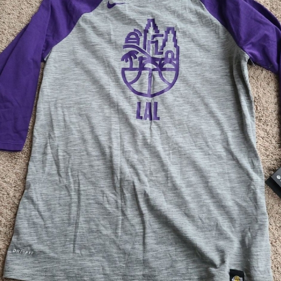 NWT Nike Lakers Shirt - Picture 1 of 4